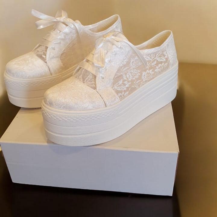 7 cm Bridal Lace Sneakers Wedding Shoes in Beirut Lebanon for brides