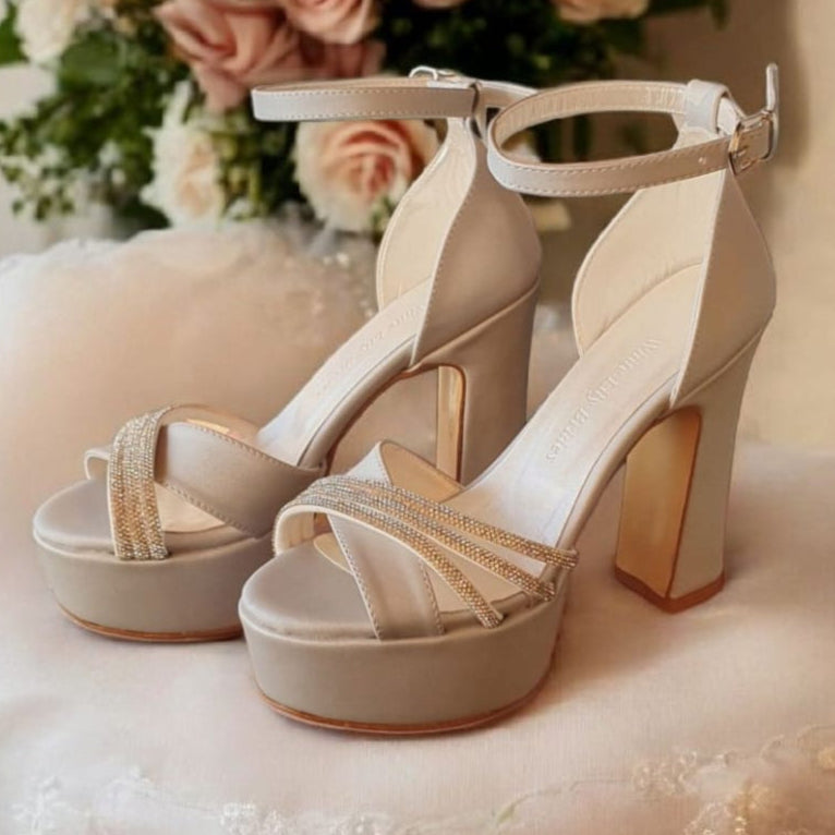 13 cm Satin Nude Champagne double semelle heeled sandals 