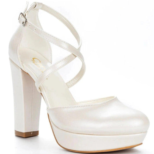 White bridal platform heels, block heel sandals, wedding shoes for women, stylish party heels, modern footwear, trendy winter shoes, bridal shoe collection 

Bridal Shoes Beirut , Wedding Heels, Beirut Fashion, Elegant Sandals Beirut, High Heels Lebanon, Bridesmaid Shoes Beirut, Special Occasion Footwear Beirut, White Heels, Rhinestone Shoes Beirut, Block Heel Sandals Beirut
