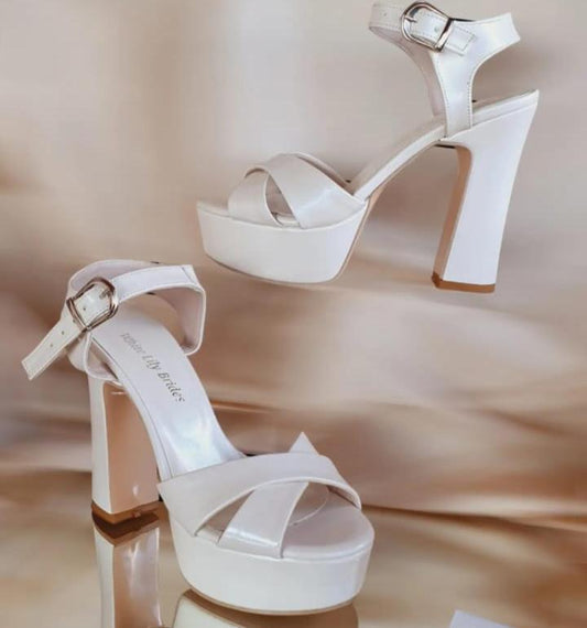 Comfortable Wedding bridal Pearl White leather Sandals  platform Heel Beirut 12cm 13cm