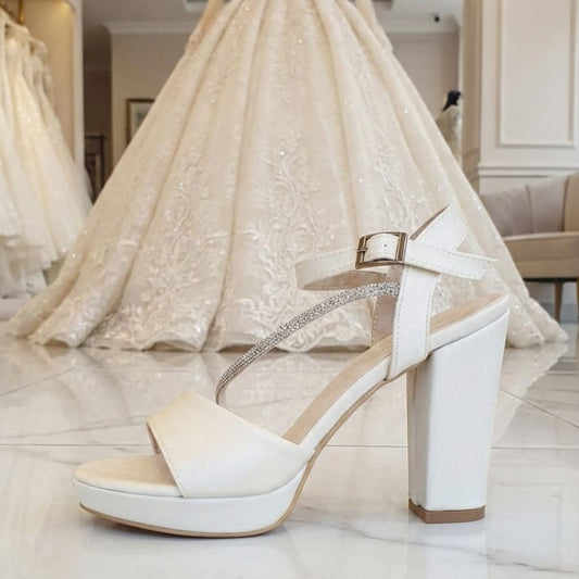 Trendy 10 cm Pearl White Bridal sandal with a White wedding dress in Beirut
