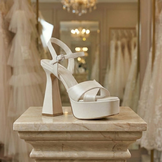 Comfortable white bridal heels offered with a convenient try-before-you-buy delivery service in Beirut, Lebanon.