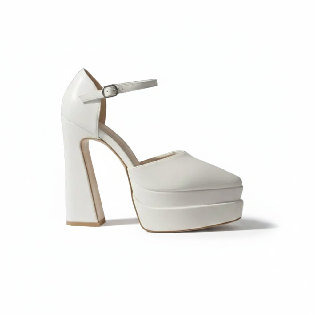 Pearl white bridal heels with triple platform and 14 cm to 15 cm block heel, elegant wedding shoes for brides in Beirut Lebanon
